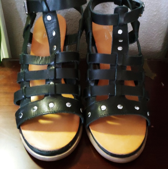 Seychelles Stacked Gladiator Heels 8 NWOT - Picture 2 of 4